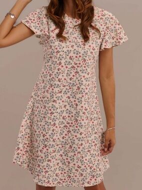 White Floral Ruffle Sleeve Summer Dress Size Small